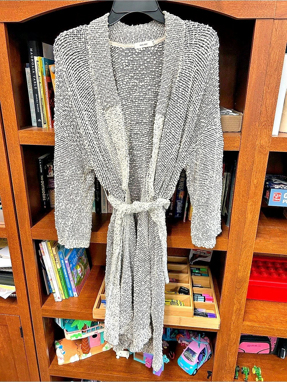 MOD REF Belted Knit Cardigan Gray & White Size S/M Like New